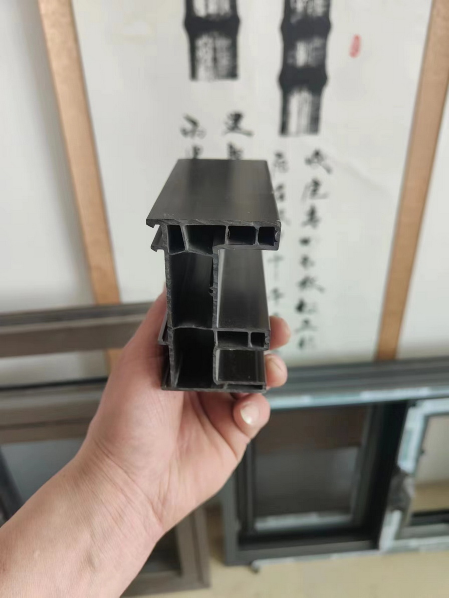 塑鋼型材